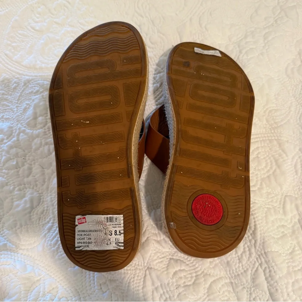 FitFlop Women's Tan Sandals - Picture 3 of 3